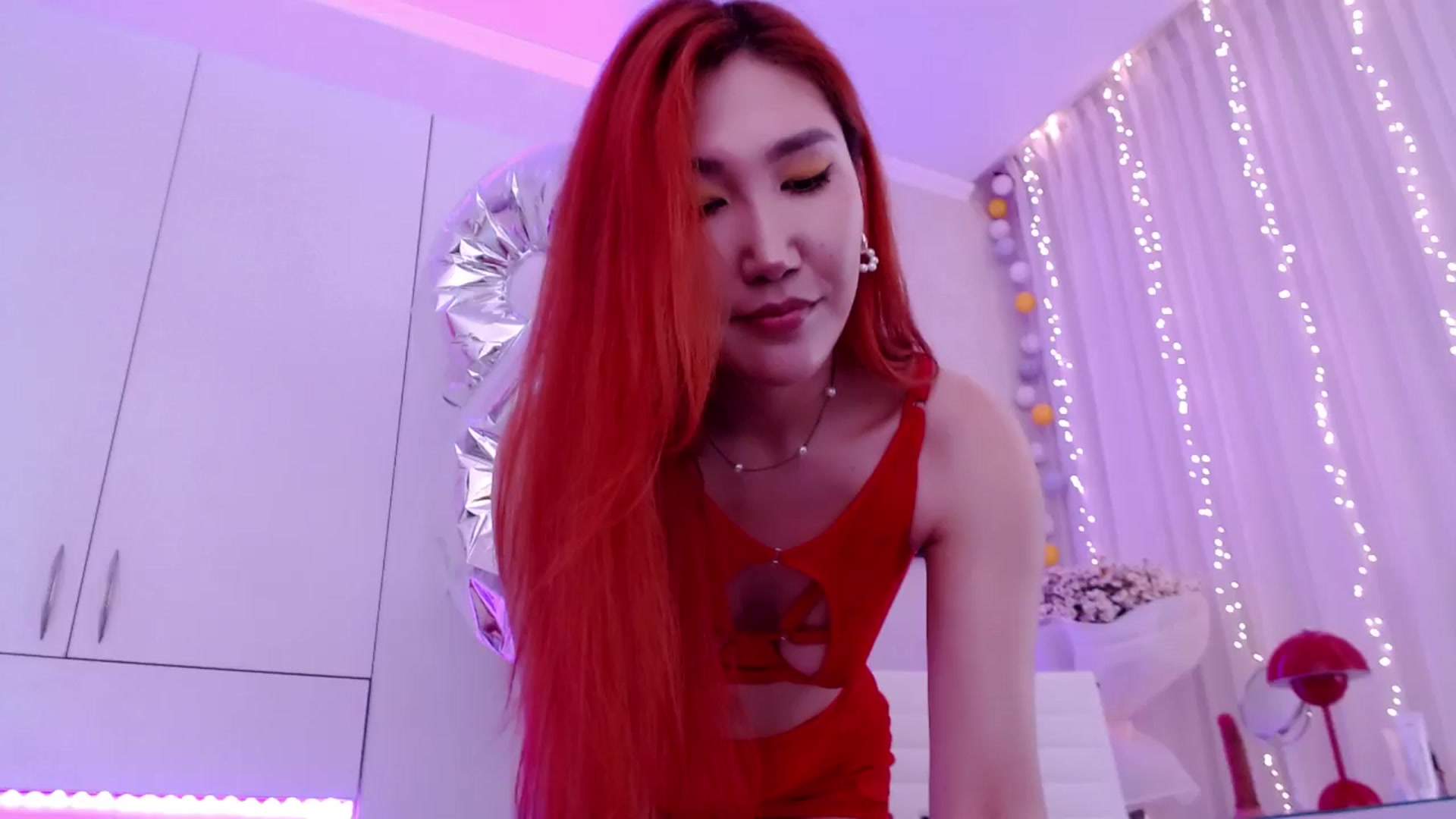 Gallery image thumbnail from Alice_Queen's myfreecams stream on, 05/05/2024, 09:08 image 11 of 20