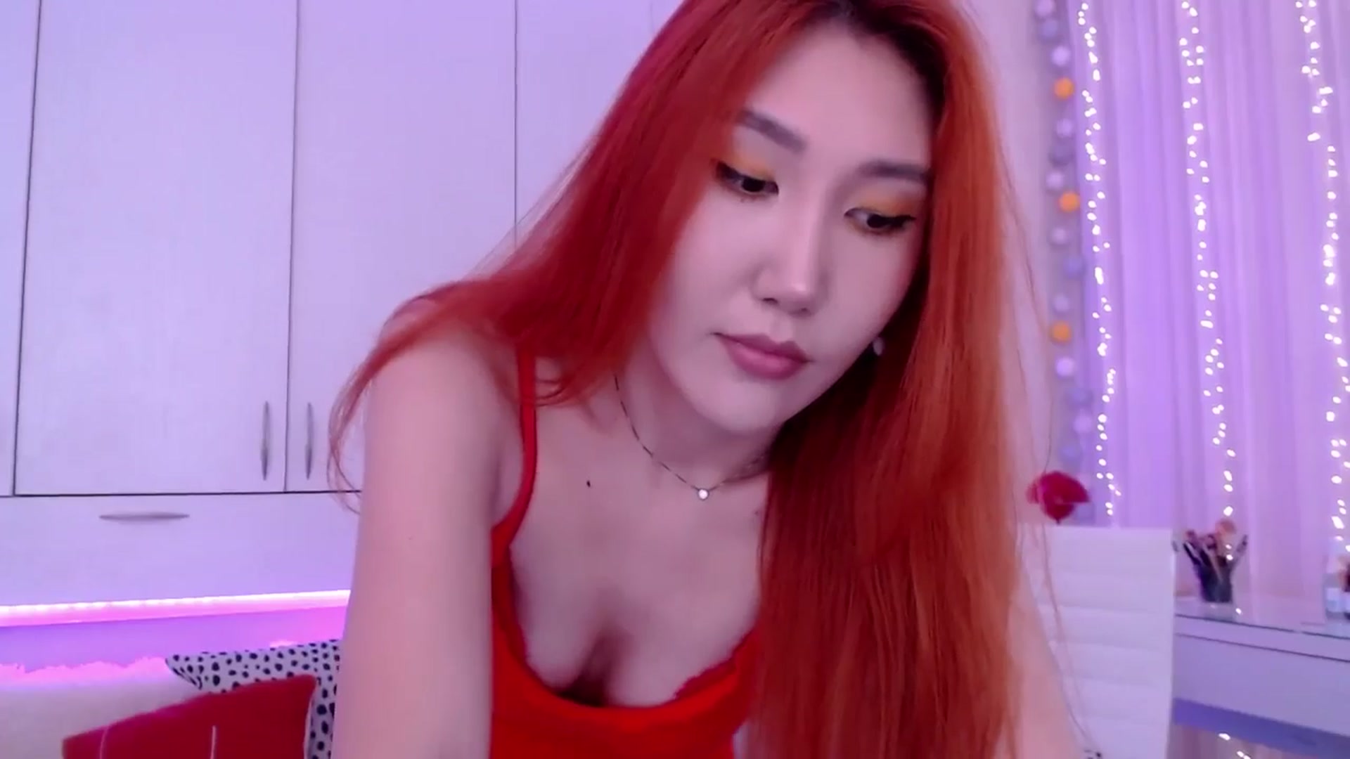 Gallery image thumbnail from Alice_Queen's myfreecams stream on, 05/11/2024, 10:42 image 4 of 20
