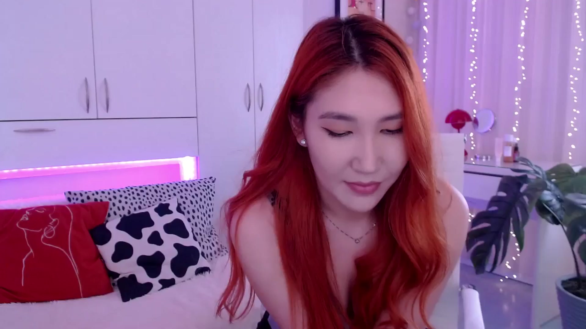 Gallery image thumbnail from Alice_Queen's myfreecams stream on, 05/12/2024, 10:06 image 20 of 20