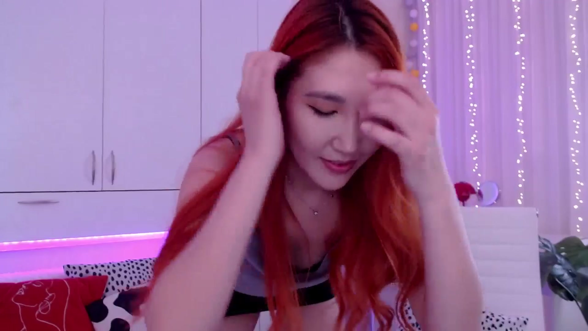 Gallery image thumbnail from Alice_Queen's myfreecams stream on, 05/12/2024, 10:06 image 13 of 20