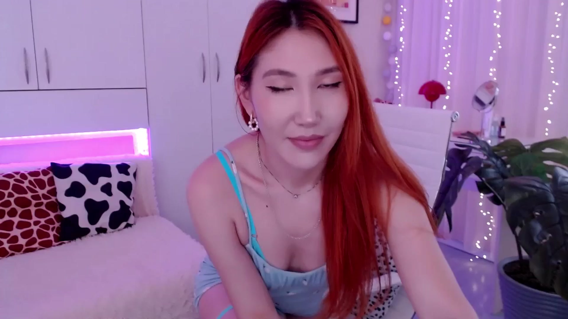 Gallery image thumbnail from Alice_Queen's myfreecams stream on, 05/18/2024, 10:17 image 15 of 20