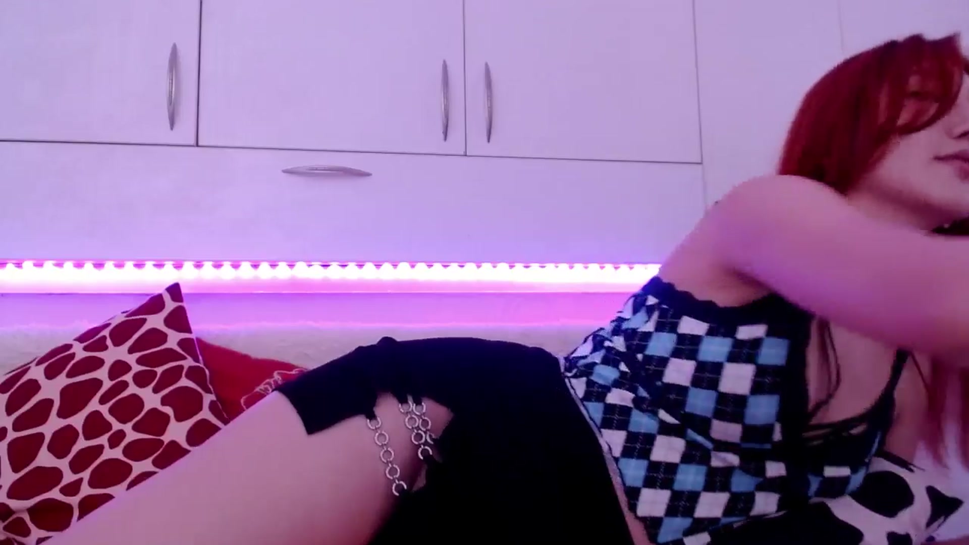 Gallery image thumbnail from Alice_Queen's myfreecams stream on, 05/23/2024, 10:36 image 20 of 20