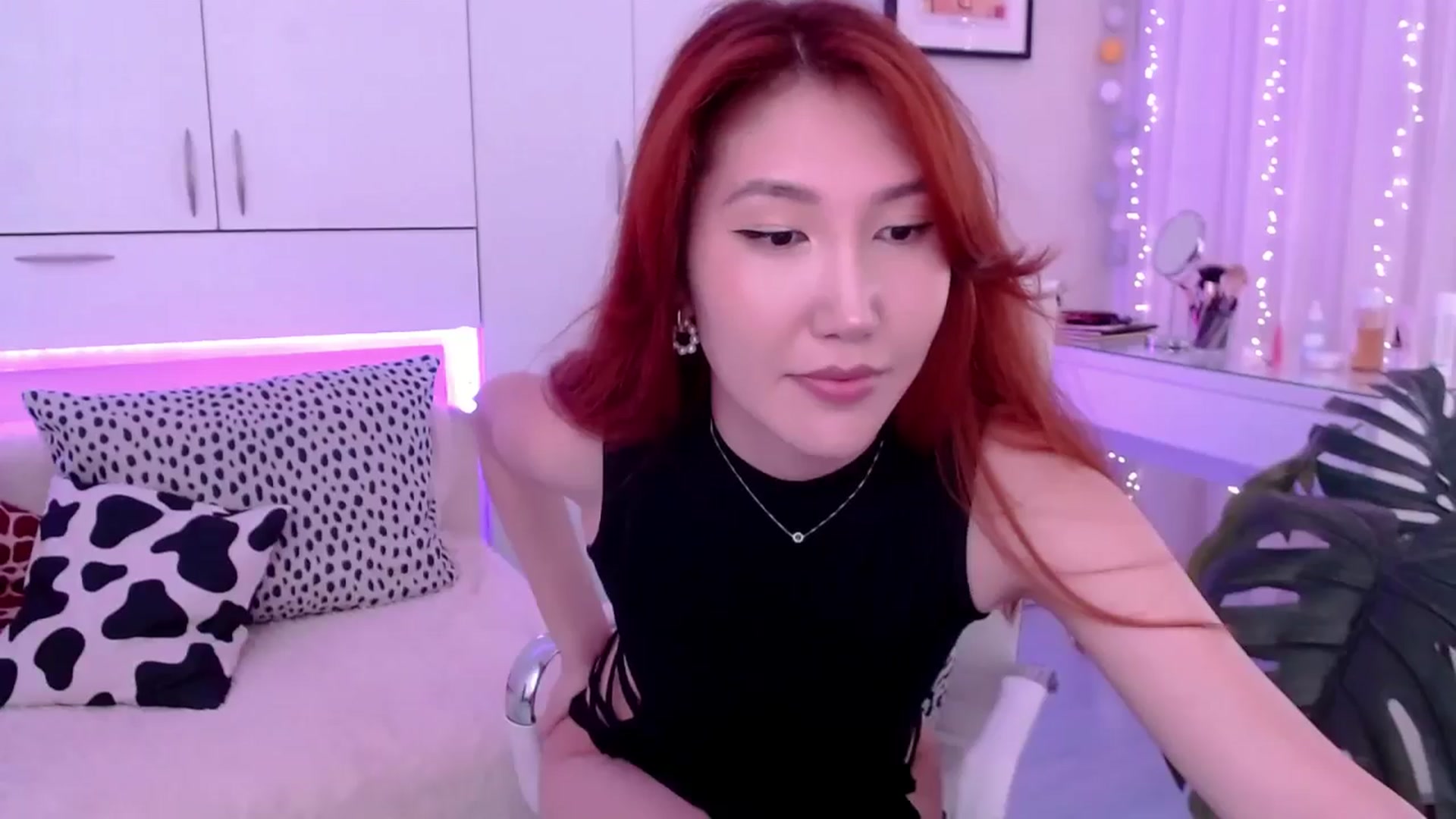Gallery image thumbnail from Alice_Queen's myfreecams stream on, 05/24/2024, 08:11 image 13 of 20