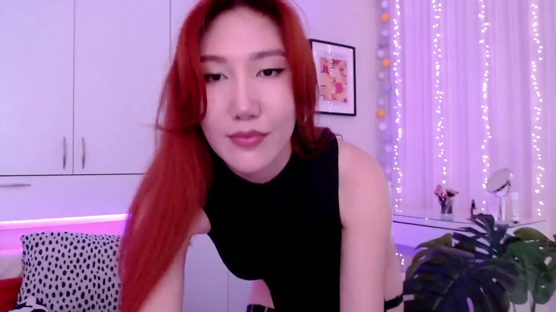 Gallery image thumbnail from Alice_Queen's myfreecams stream on, 05/26/2024, 08:02 image 5 of 20