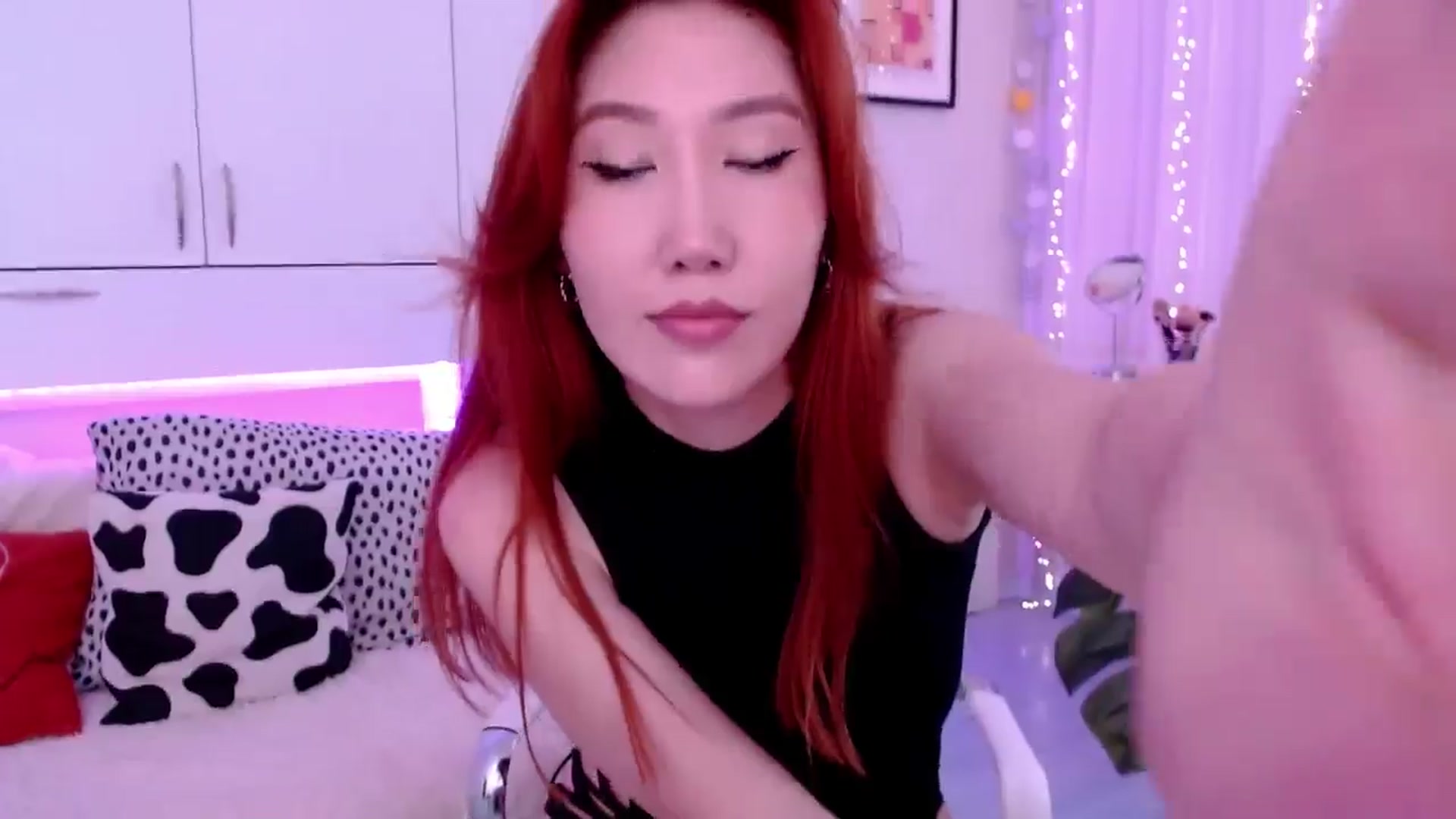 Gallery image thumbnail from Alice_Queen's myfreecams stream on, 05/26/2024, 09:01 image 16 of 20