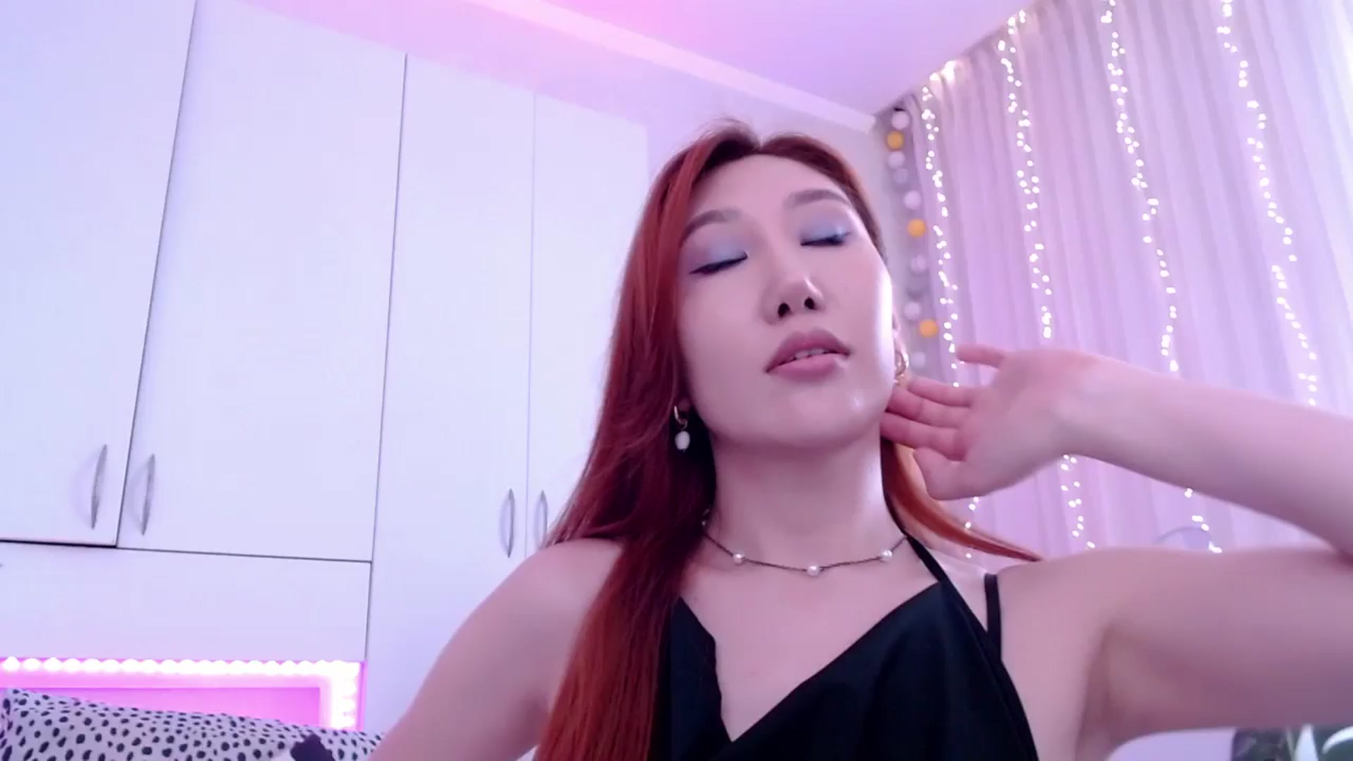Gallery image thumbnail from Alice_Queen's myfreecams stream on, 05/30/2024, 09:06 image 12 of 20