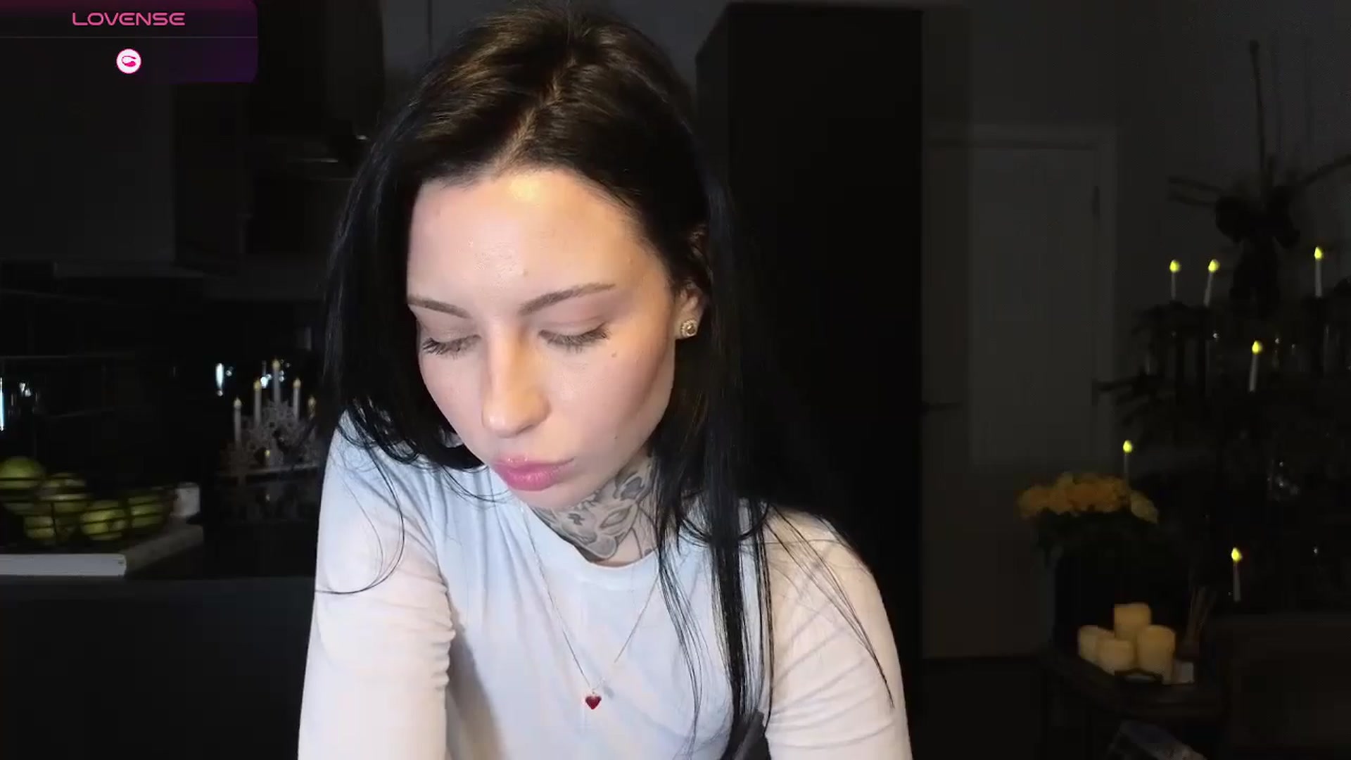 Gallery image thumbnail from Alice__888's myfreecams stream on, 12/25/2024, 14:44 image 2 of 20