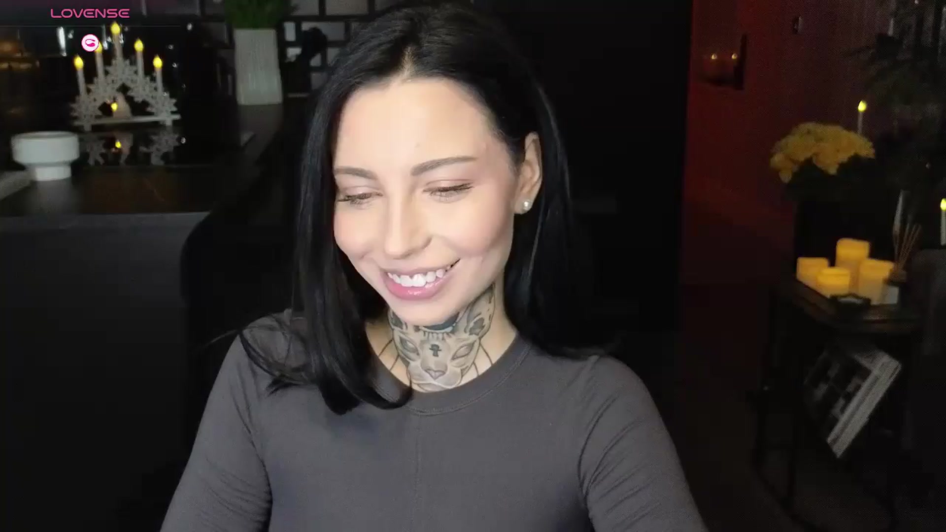 Gallery image thumbnail from Alice__888's myfreecams stream on, 12/26/2024, 16:28 image 1 of 20