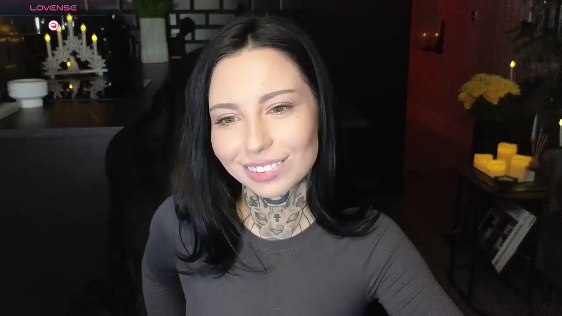 Gallery image thumbnail from Alice__888's myfreecams stream on, 12/26/2024, 16:28 image 2 of 20
