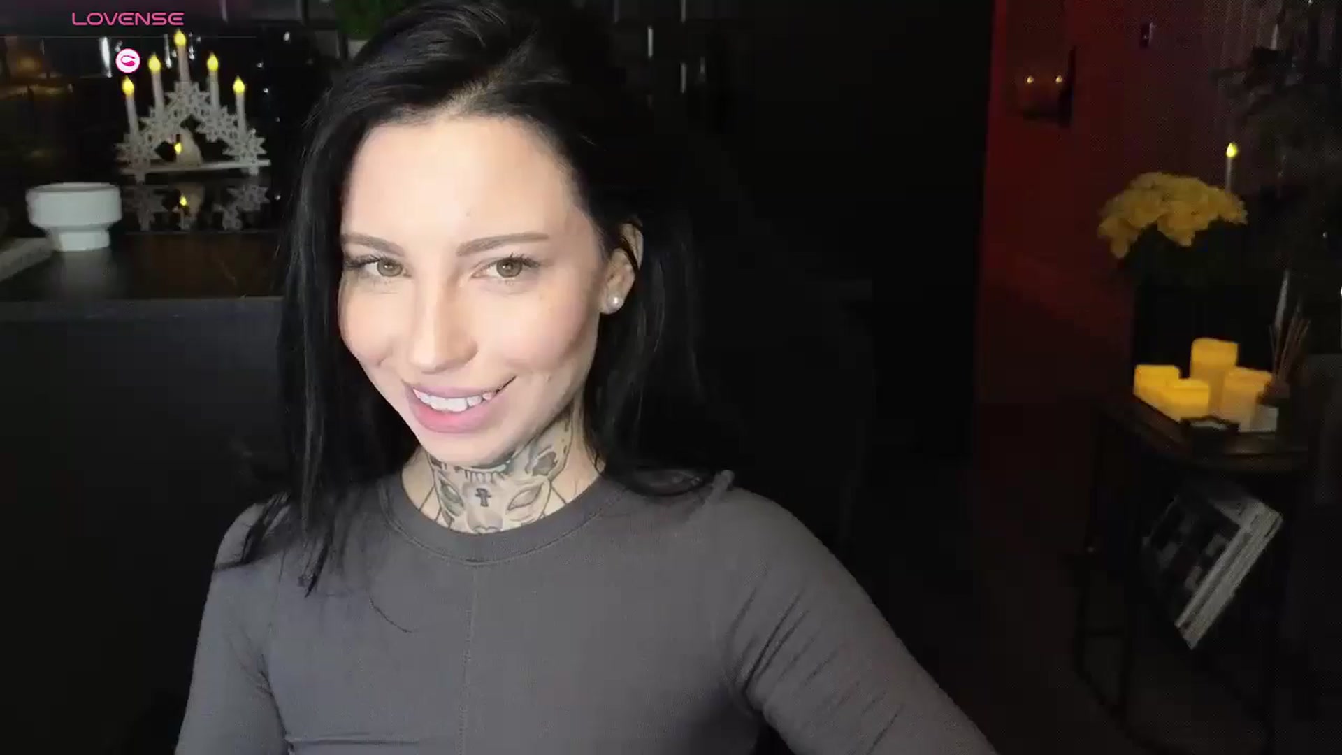 Gallery image thumbnail from Alice__888's myfreecams stream on, 12/26/2024, 16:28 image 18 of 20