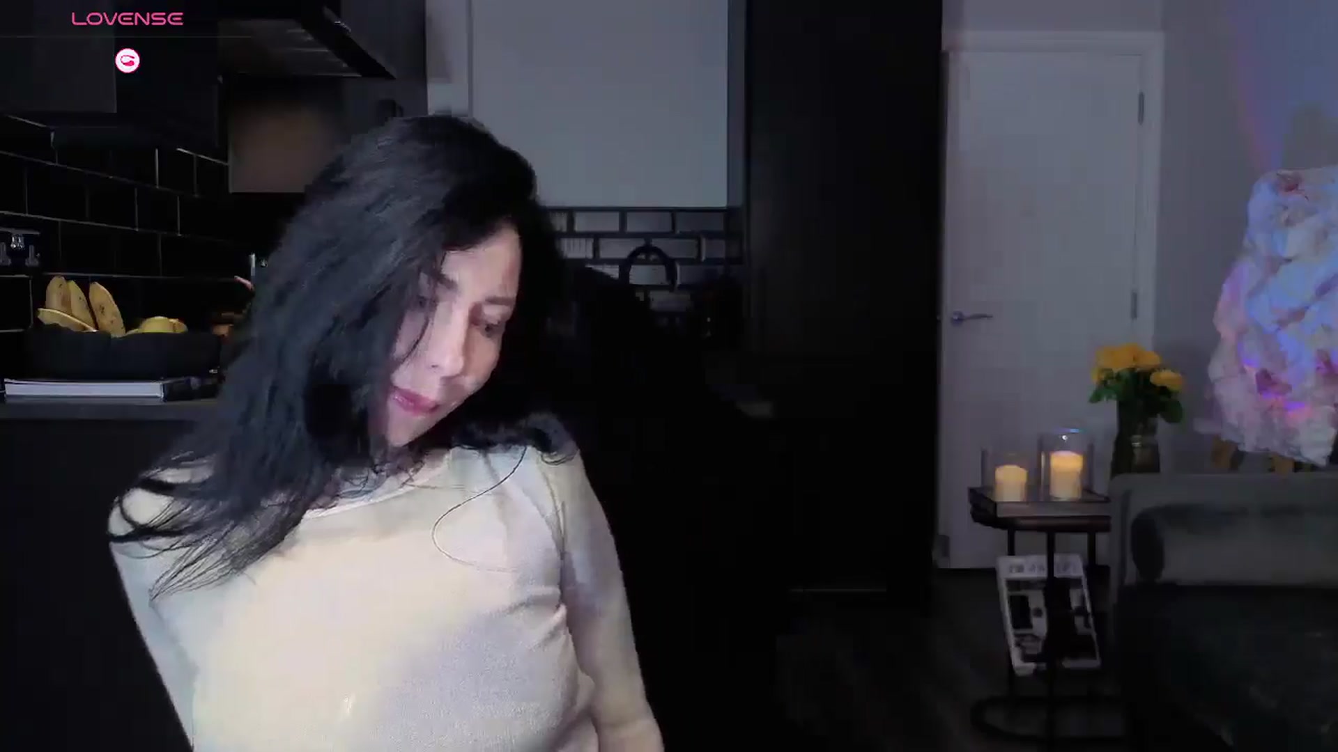 Gallery image thumbnail from Alice__888's myfreecams stream on, 06/27/2025, 08:31 image 12 of 20