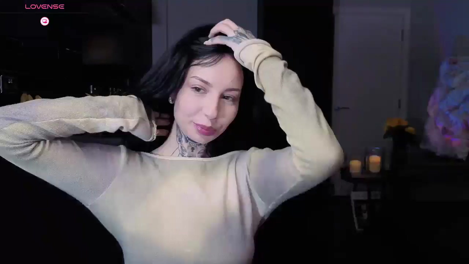 Gallery image thumbnail from Alice__888's myfreecams stream on, 06/27/2025, 08:31 image 6 of 20
