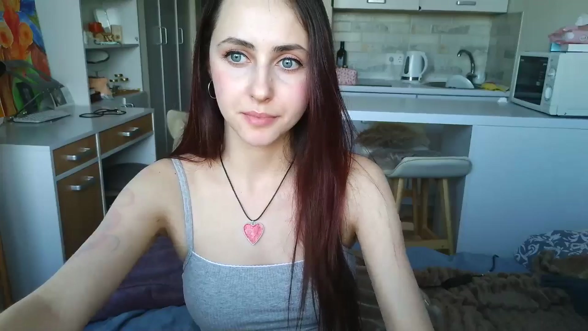 Gallery image thumbnail from Alice_alison's myfreecams stream on, 04/11/2025, 14:24 image 16 of 20