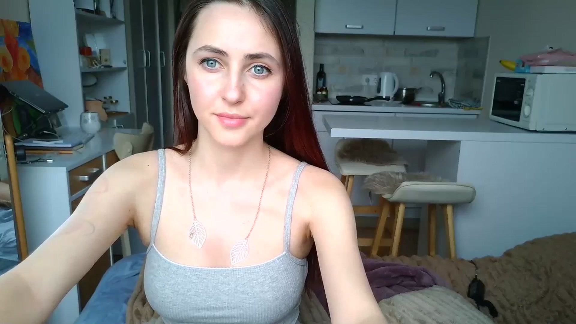 Gallery image thumbnail from Alice_alison's myfreecams stream on, 04/12/2025, 11:31 image 8 of 20