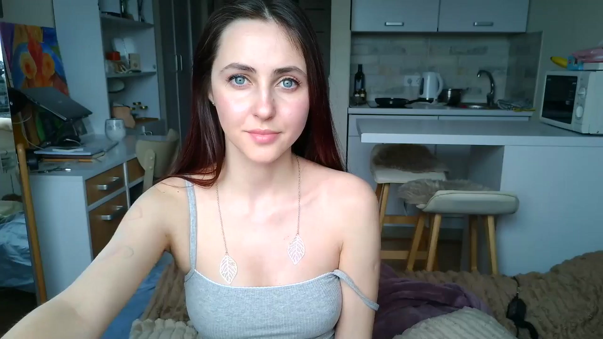 Gallery image thumbnail from Alice_alison's myfreecams stream on, 04/12/2025, 11:31 image 18 of 20