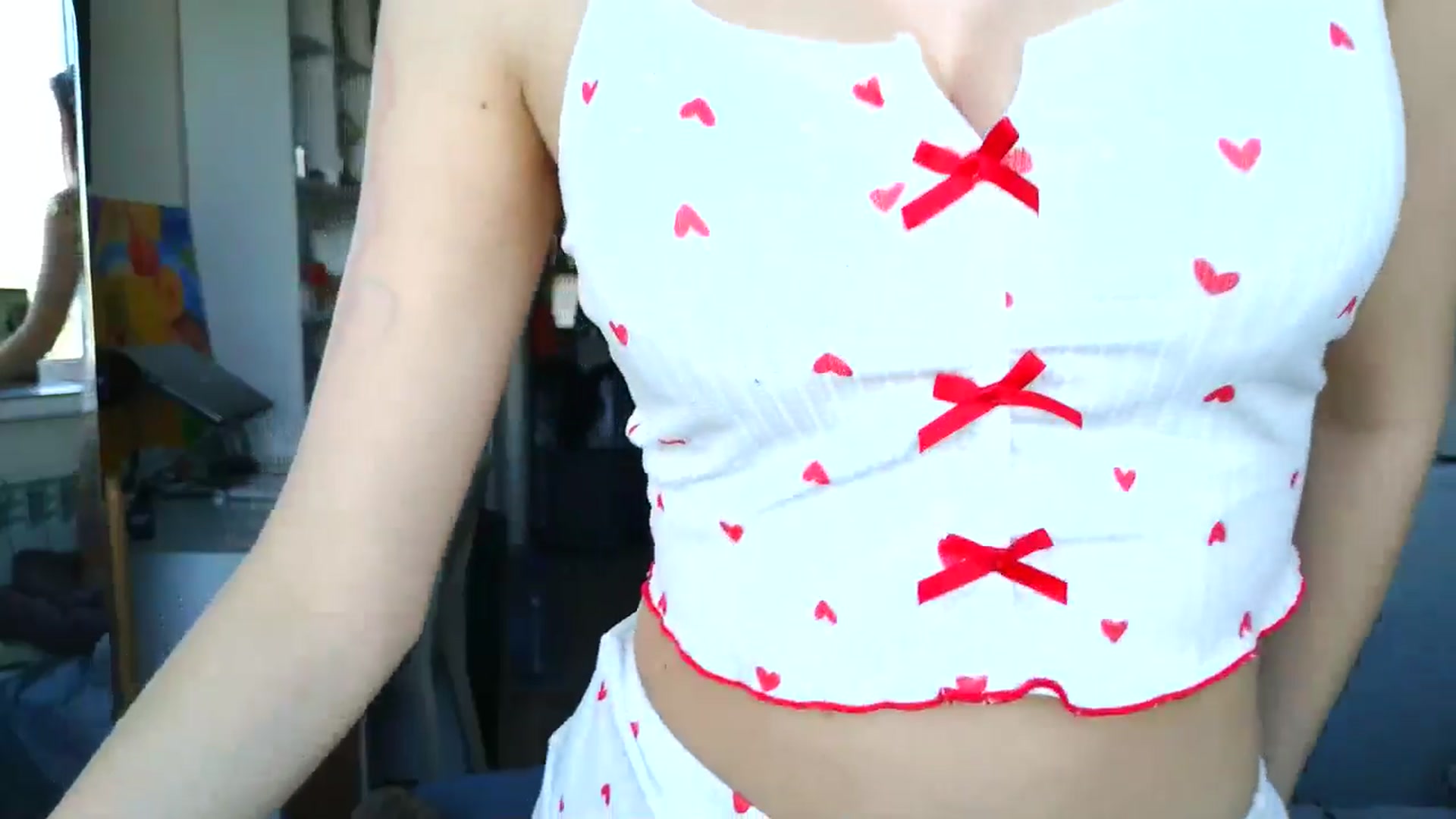 Gallery image thumbnail from Alice_alison's myfreecams stream on, 04/13/2025, 11:55 image 9 of 20