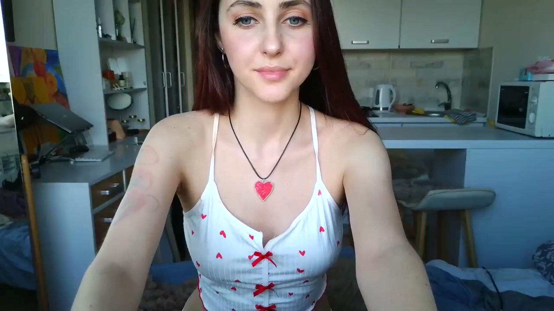Gallery image thumbnail from Alice_alison's myfreecams stream on, 04/13/2025, 12:42 image 18 of 20