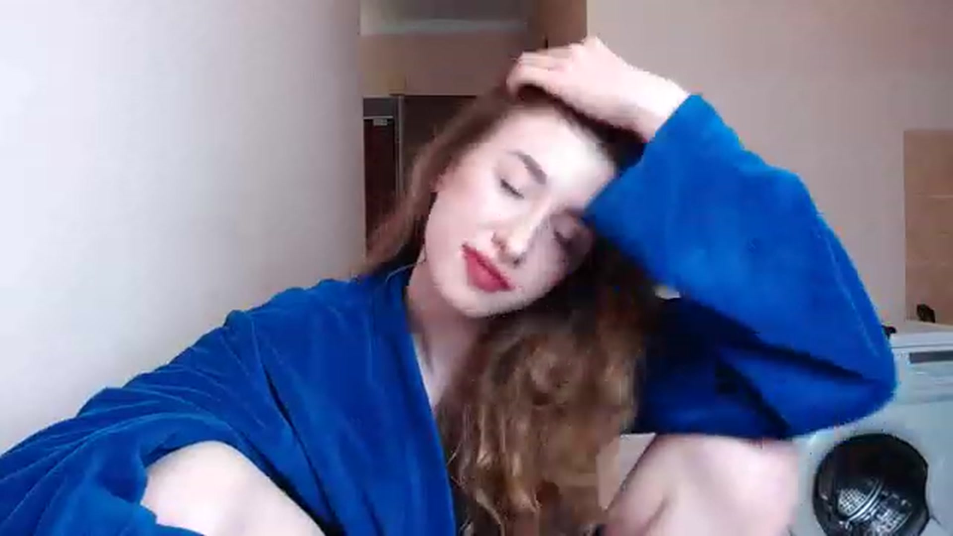 Gallery image thumbnail from Alice_one's myfreecams stream on, 05/18/2023, 01:29 image 20 of 20
