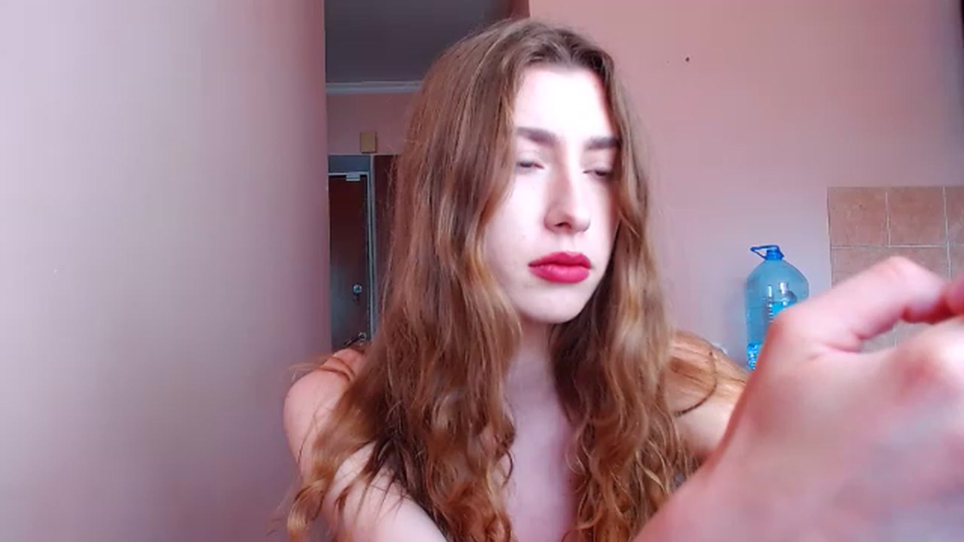 Gallery image thumbnail from Alice_one's myfreecams stream on, 06/07/2023, 12:12 image 15 of 20
