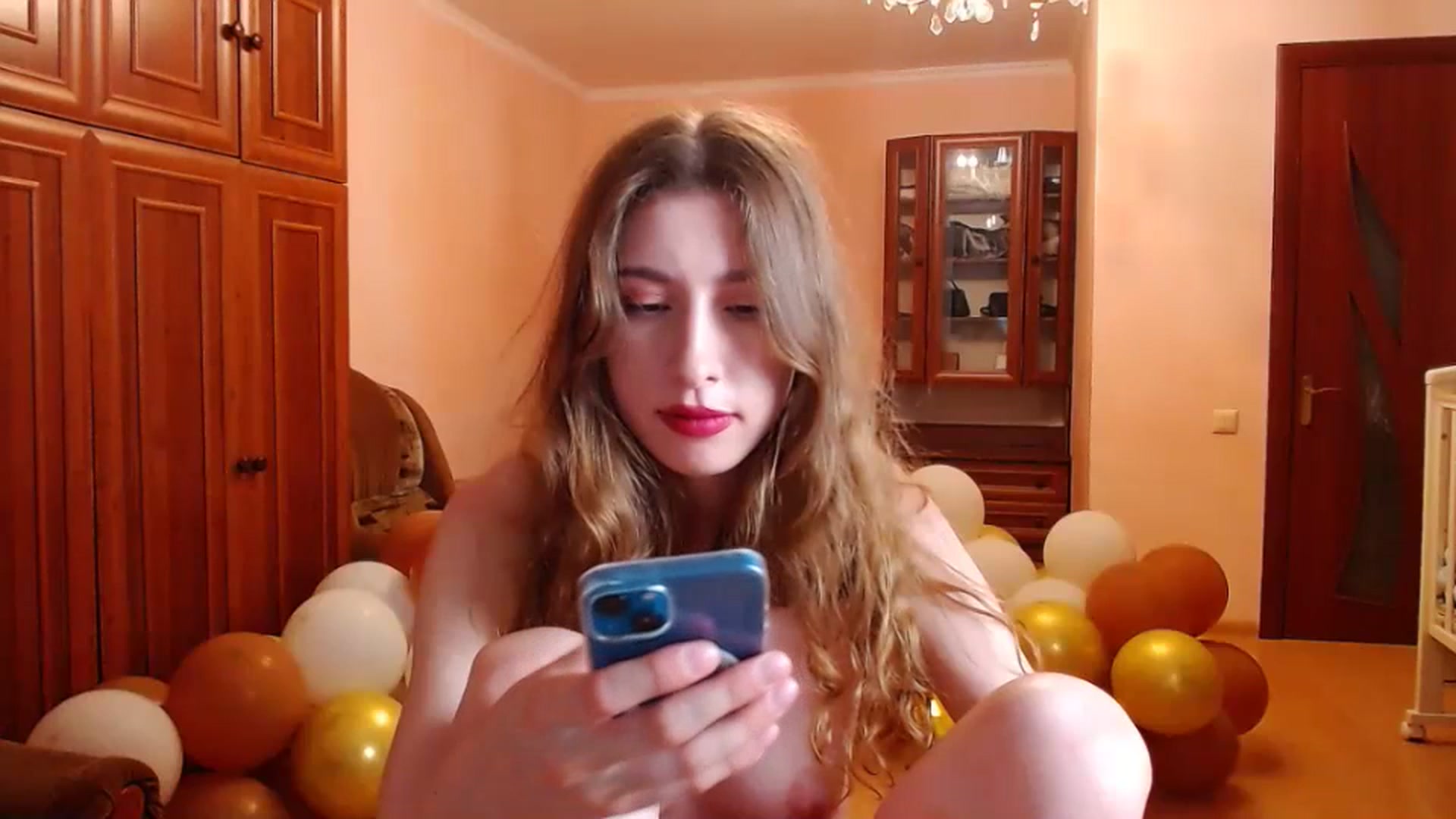 Gallery image thumbnail from Alice_one's myfreecams stream on, 07/13/2023, 20:19 image 15 of 20