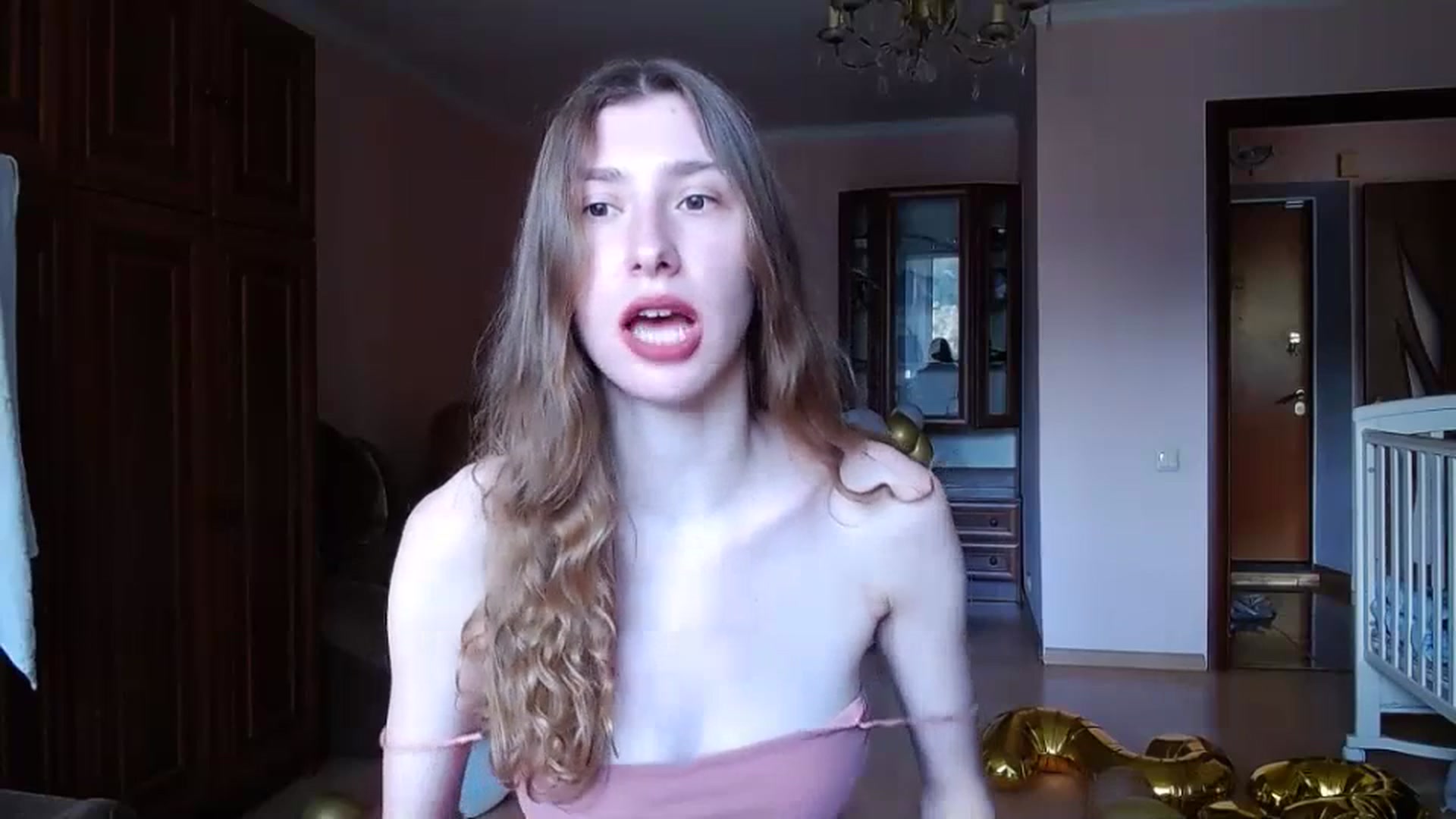 Gallery image thumbnail from Alice_one's myfreecams stream on, 07/14/2023, 15:35 image 2 of 20