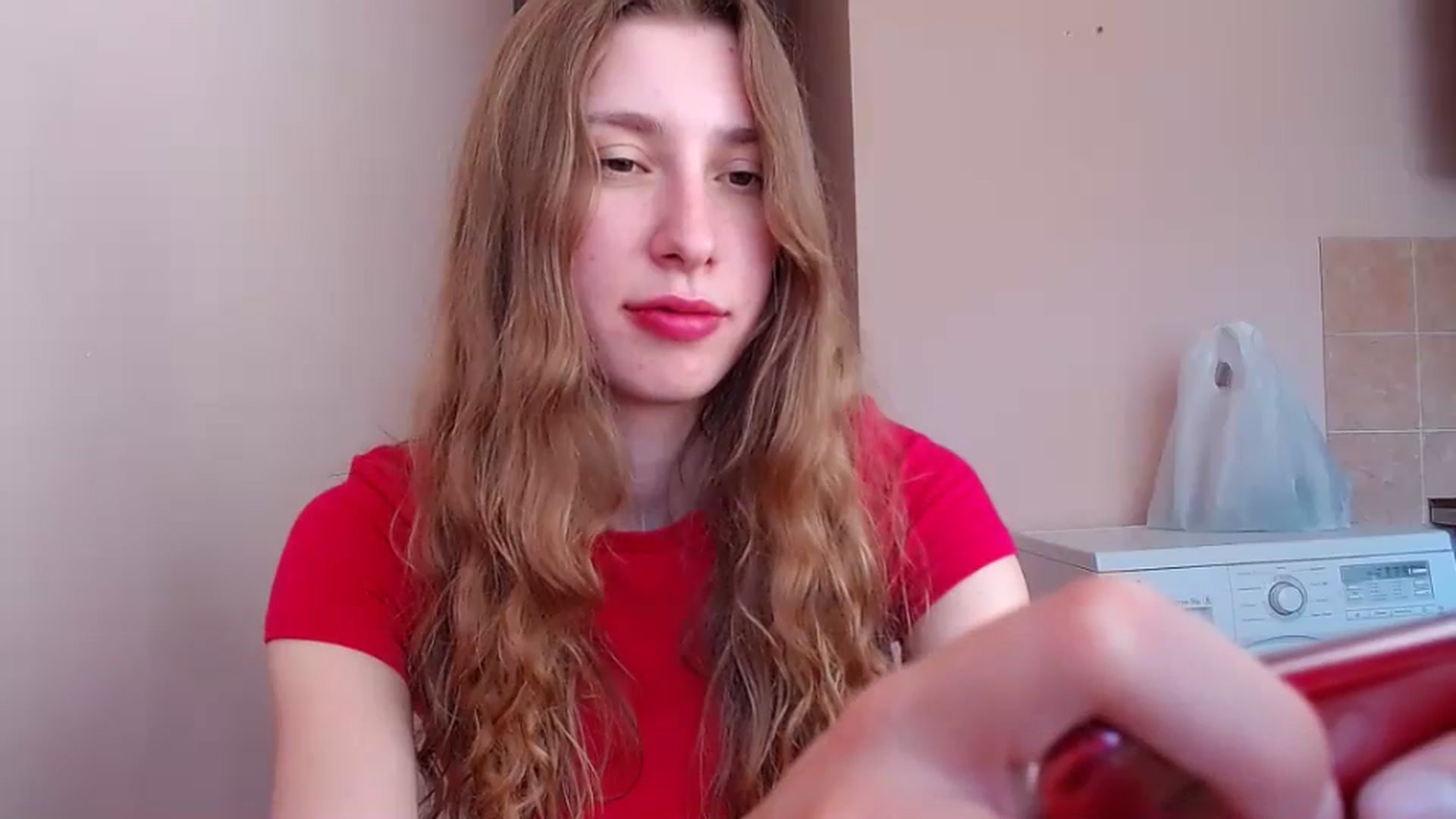 Gallery image thumbnail from Alice_one's myfreecams stream on, 08/09/2023, 12:11 image 9 of 20