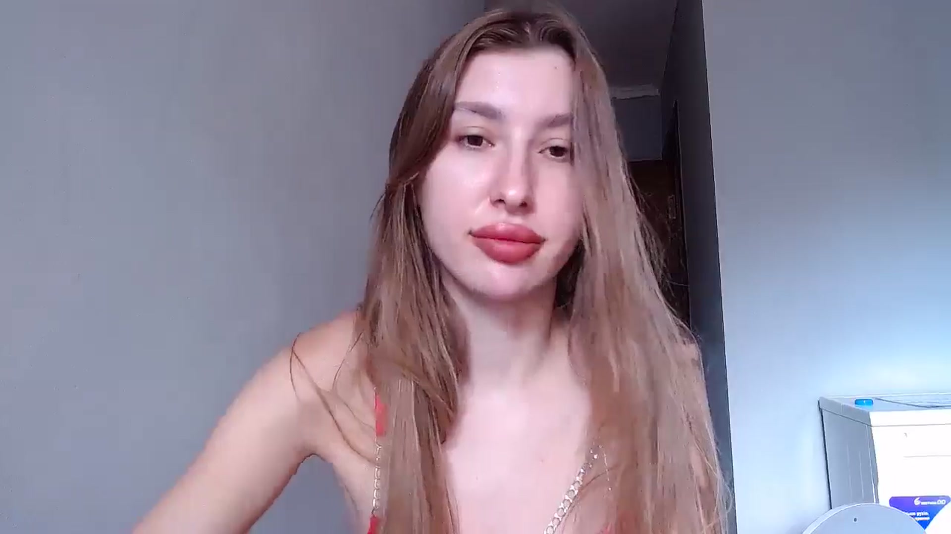 Gallery image thumbnail from Alice_one's myfreecams stream on, 10/29/2024, 12:40 image 3 of 20