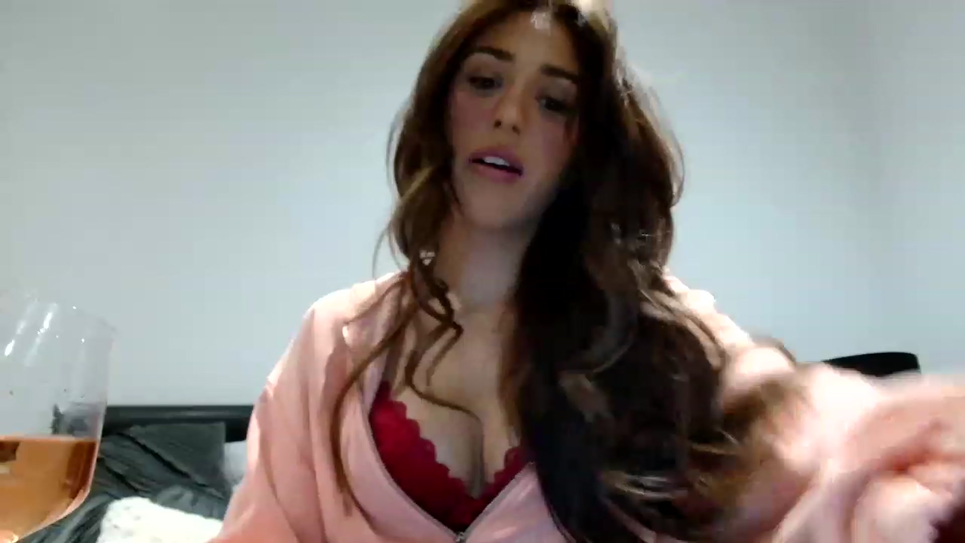Gallery image thumbnail from Alicebabyx's myfreecams stream on, 02/02/2023, 18:23 image 10 of 20