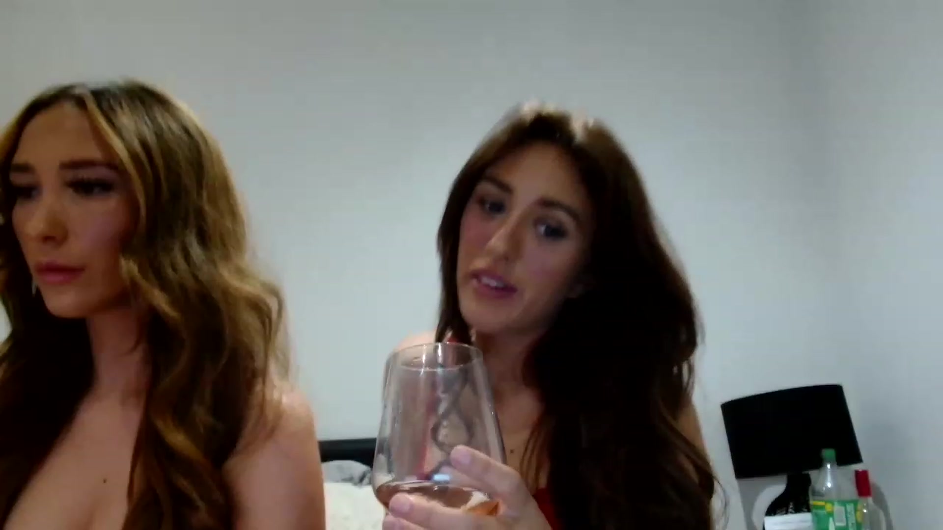 Gallery image thumbnail from Alicebabyx's myfreecams stream on, 02/02/2023, 19:00 image 10 of 20