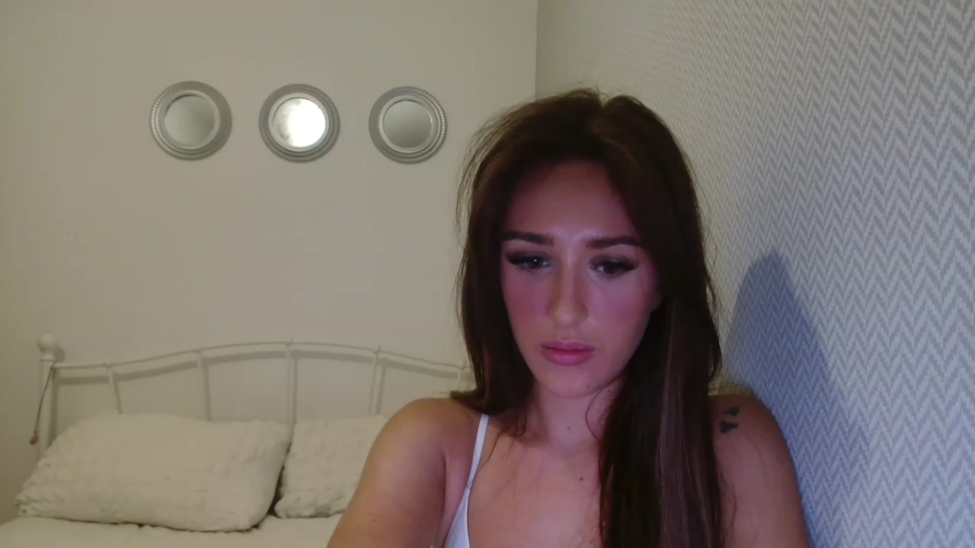 Gallery image thumbnail from Alicebabyx's myfreecams stream on, 02/12/2023, 23:34 image 12 of 20