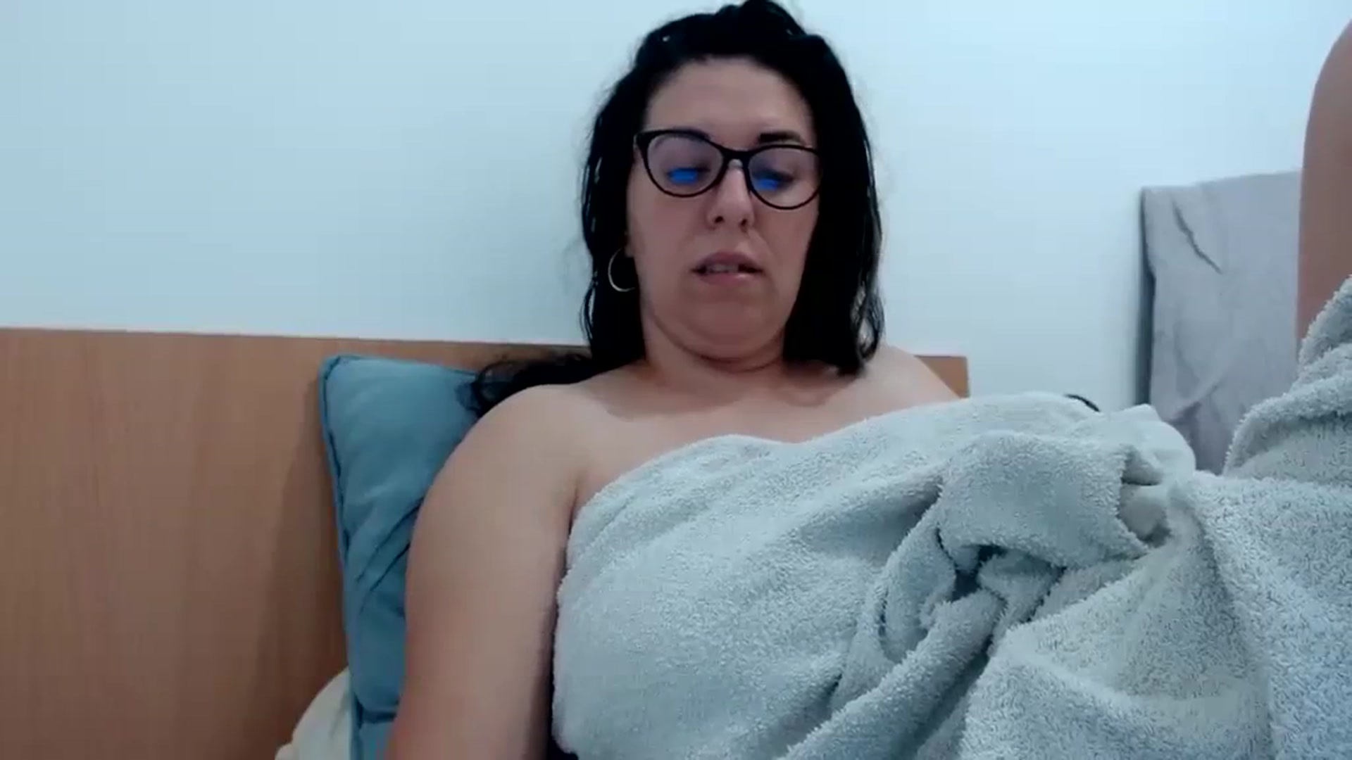 Gallery image thumbnail from Aliceblack24's myfreecams stream on, 09/30/2023, 11:11 image 20 of 20