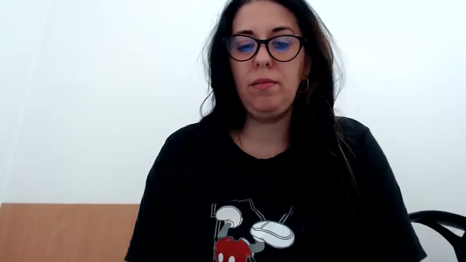 Gallery image thumbnail from Aliceblack24's myfreecams stream on, 10/19/2023, 13:49 image 14 of 20