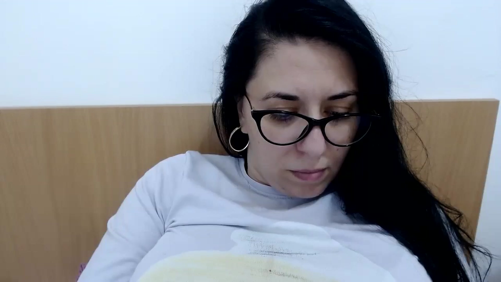 Gallery image thumbnail from Aliceblack24's myfreecams stream on, 10/24/2023, 12:29 image 4 of 20