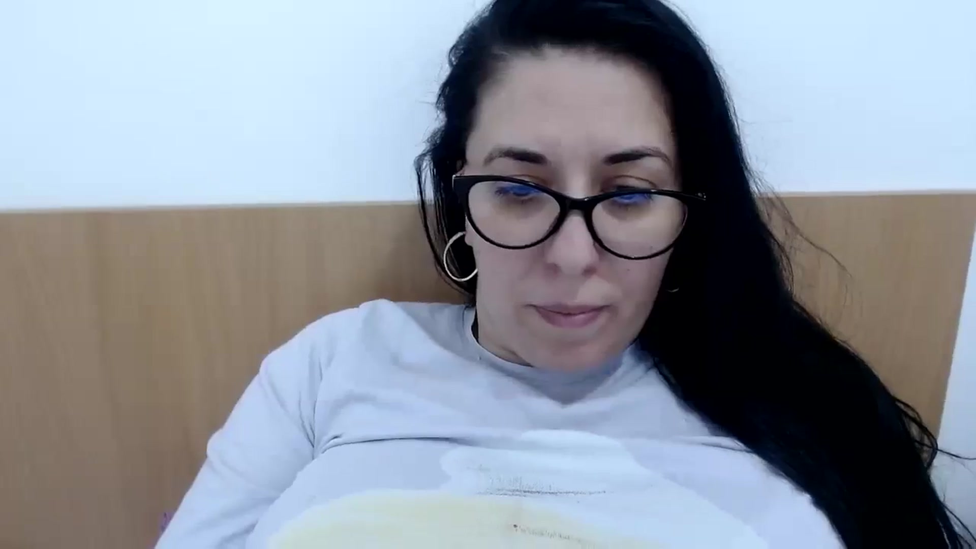 Gallery image thumbnail from Aliceblack24's myfreecams stream on, 10/24/2023, 12:29 image 3 of 20