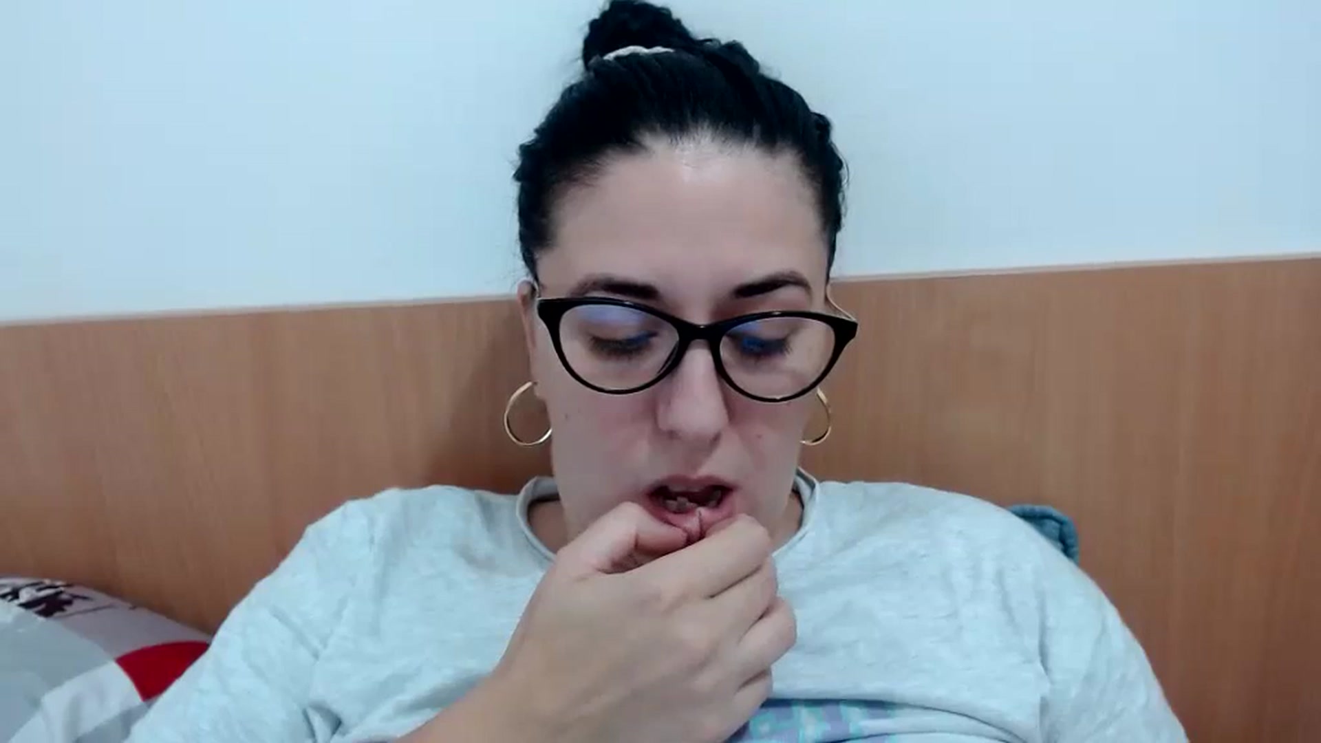 Gallery image thumbnail from Aliceblack24's myfreecams stream on, 11/03/2023, 12:13 image 17 of 20