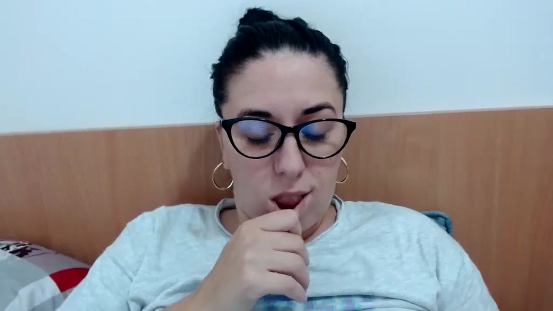Gallery image thumbnail from Aliceblack24's myfreecams stream on, 11/03/2023, 12:13 image 20 of 20