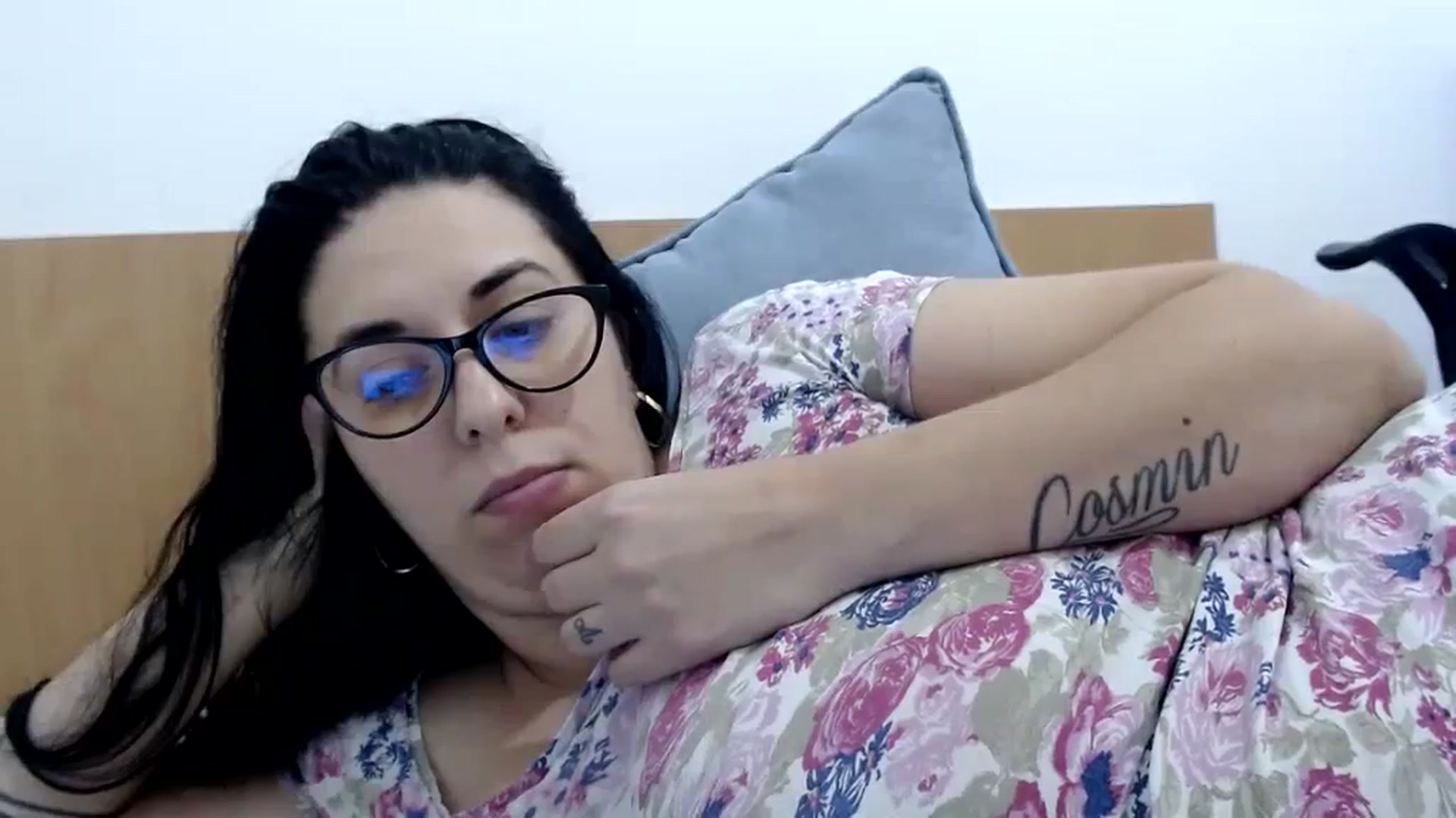 Gallery image thumbnail from Aliceblack24's myfreecams stream on, 11/03/2023, 15:10 image 16 of 20