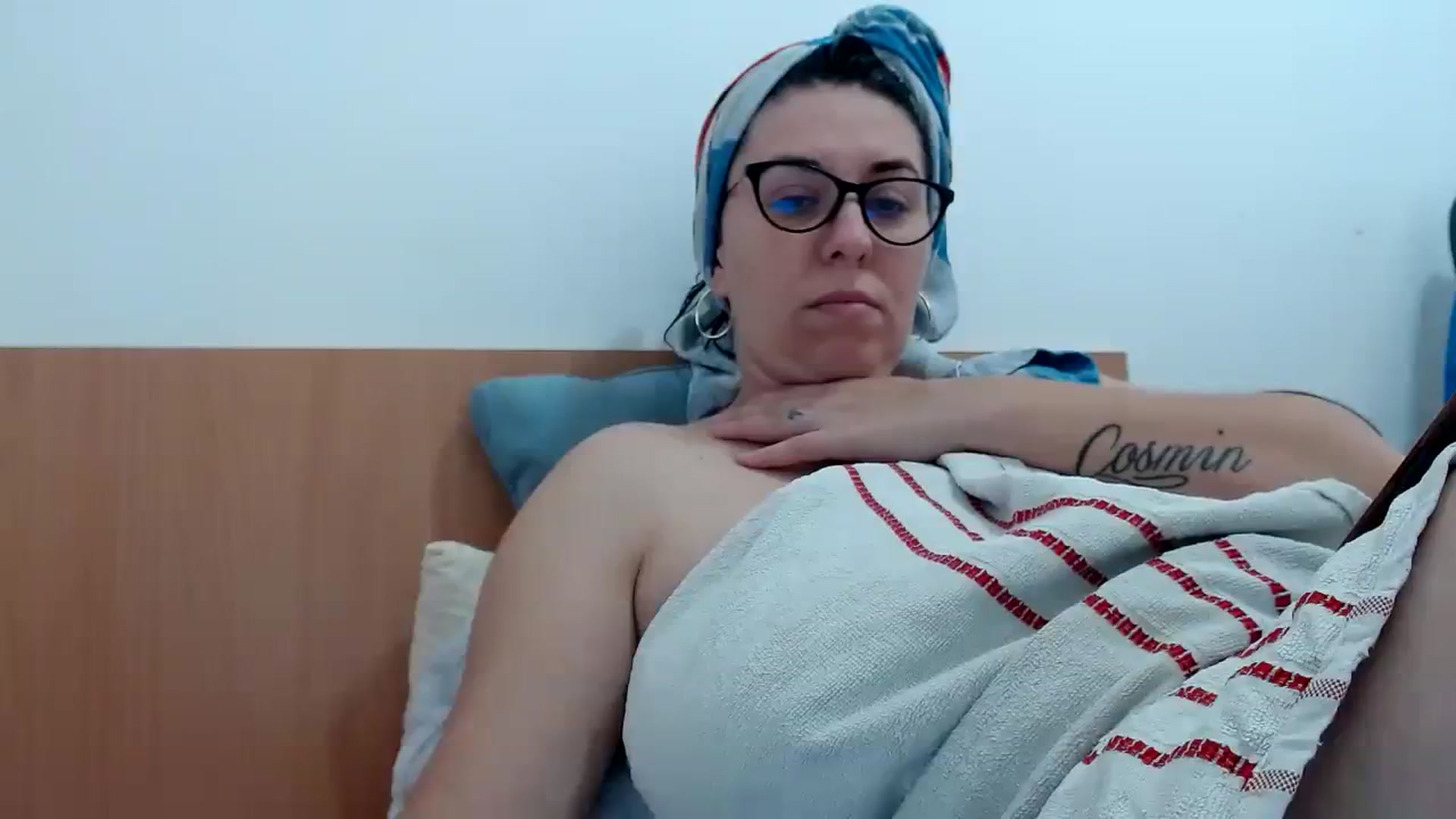 Gallery image thumbnail from Aliceblack24's myfreecams stream on, 11/06/2023, 11:25 image 2 of 20