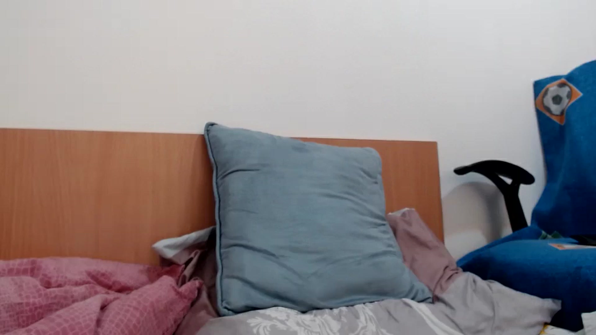 Gallery image thumbnail from Aliceblack24's myfreecams stream on, 11/20/2023, 13:59 image 9 of 20