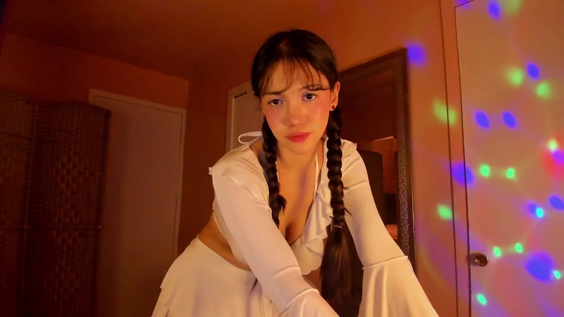Gallery image thumbnail from Alicee199's myfreecams stream on, 11/28/2025, 09:47 image 1 of 20
