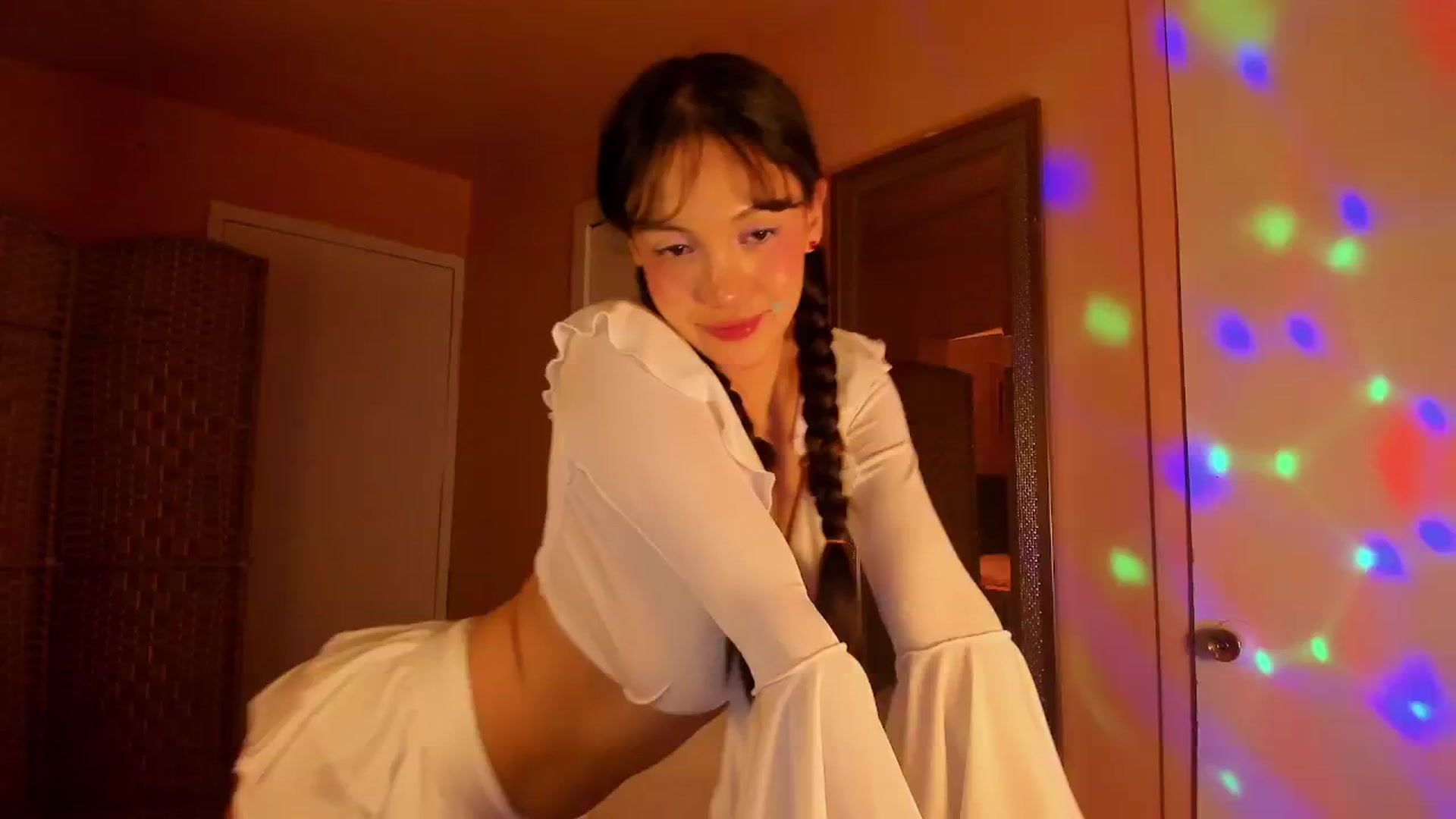 Gallery image thumbnail from Alicee199's myfreecams stream on, 11/28/2025, 10:23 image 12 of 20