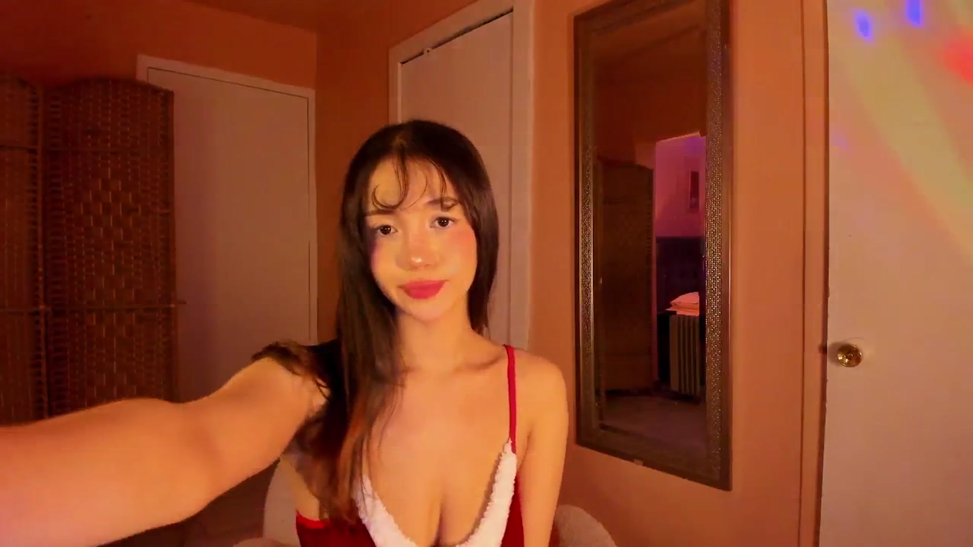 Gallery image thumbnail from Alicee199's myfreecams stream on, 12/02/2025, 09:47 image 2 of 20