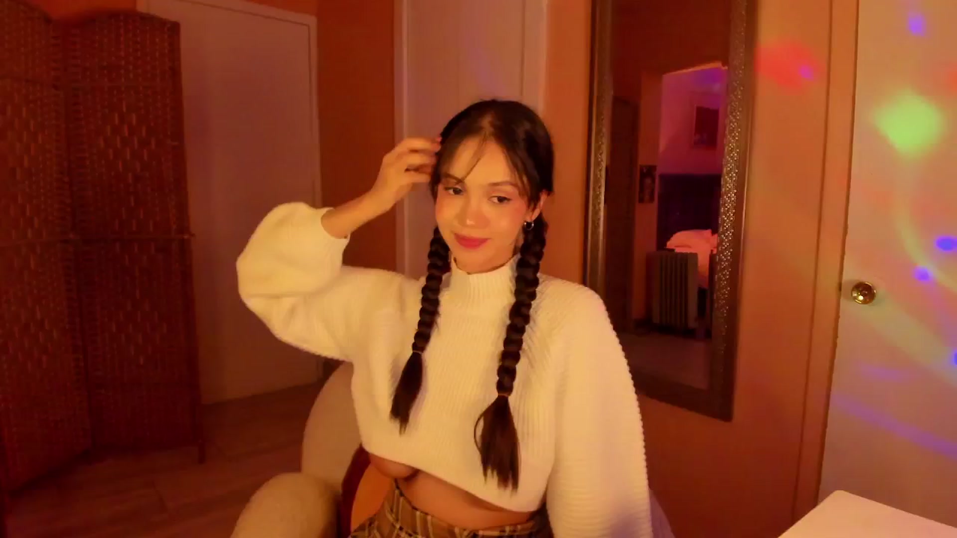 Gallery image thumbnail from Alicee199's myfreecams stream on, 12/11/2025, 09:56 image 3 of 20