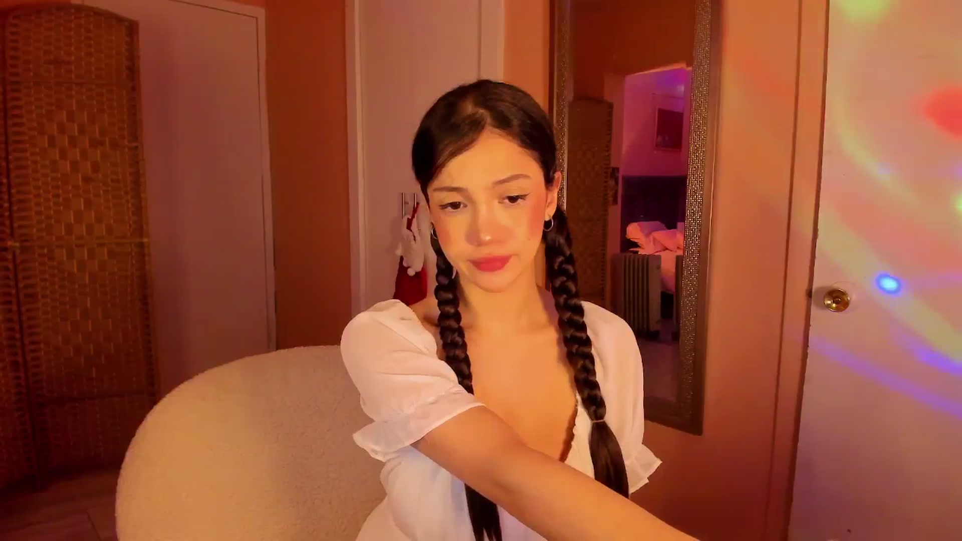 Gallery image thumbnail from Alicee199's myfreecams stream on, 12/12/2025, 08:05 image 12 of 20
