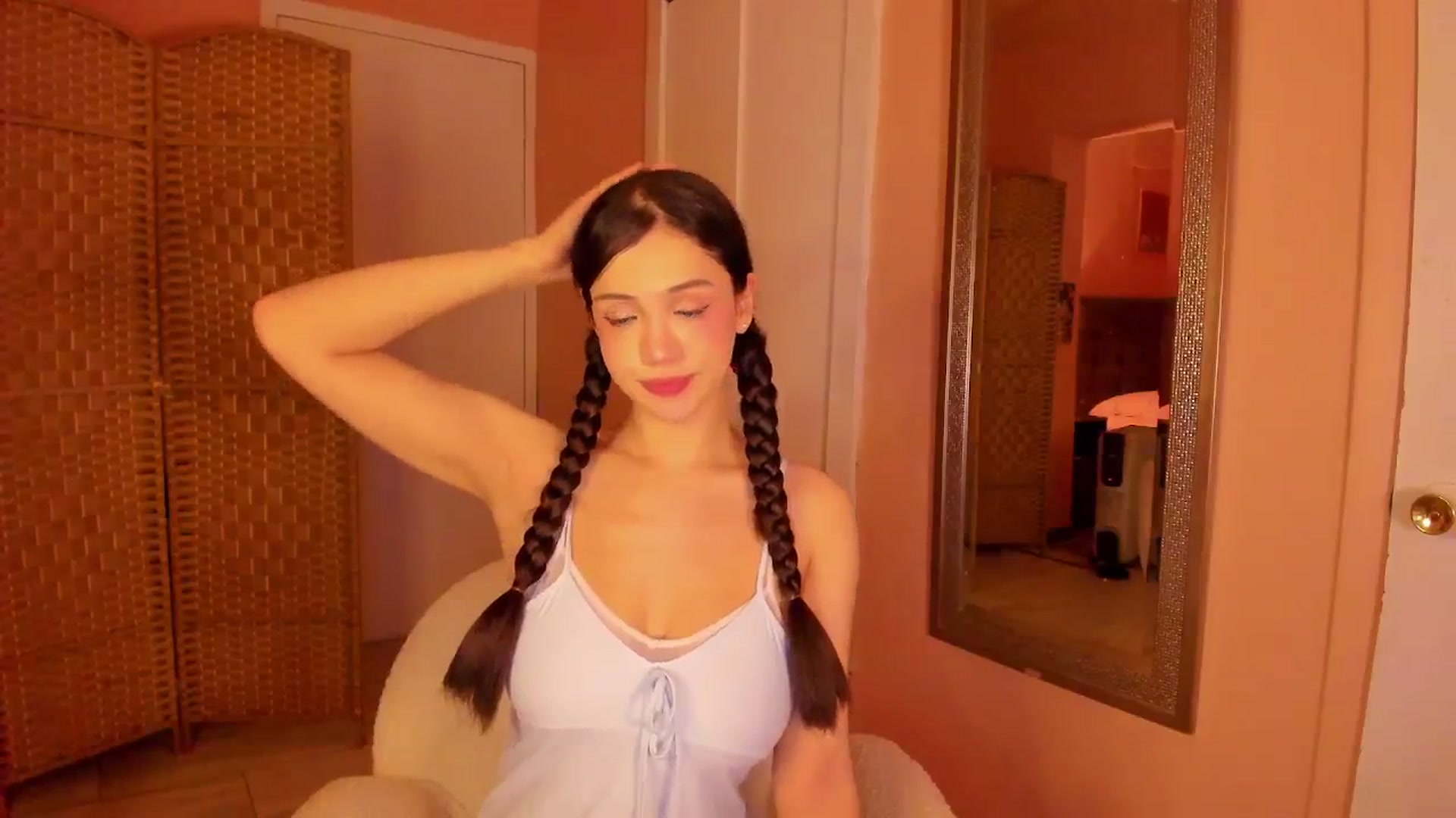 Gallery image thumbnail from Alicee199's myfreecams stream on, 12/18/2025, 09:17 image 8 of 20