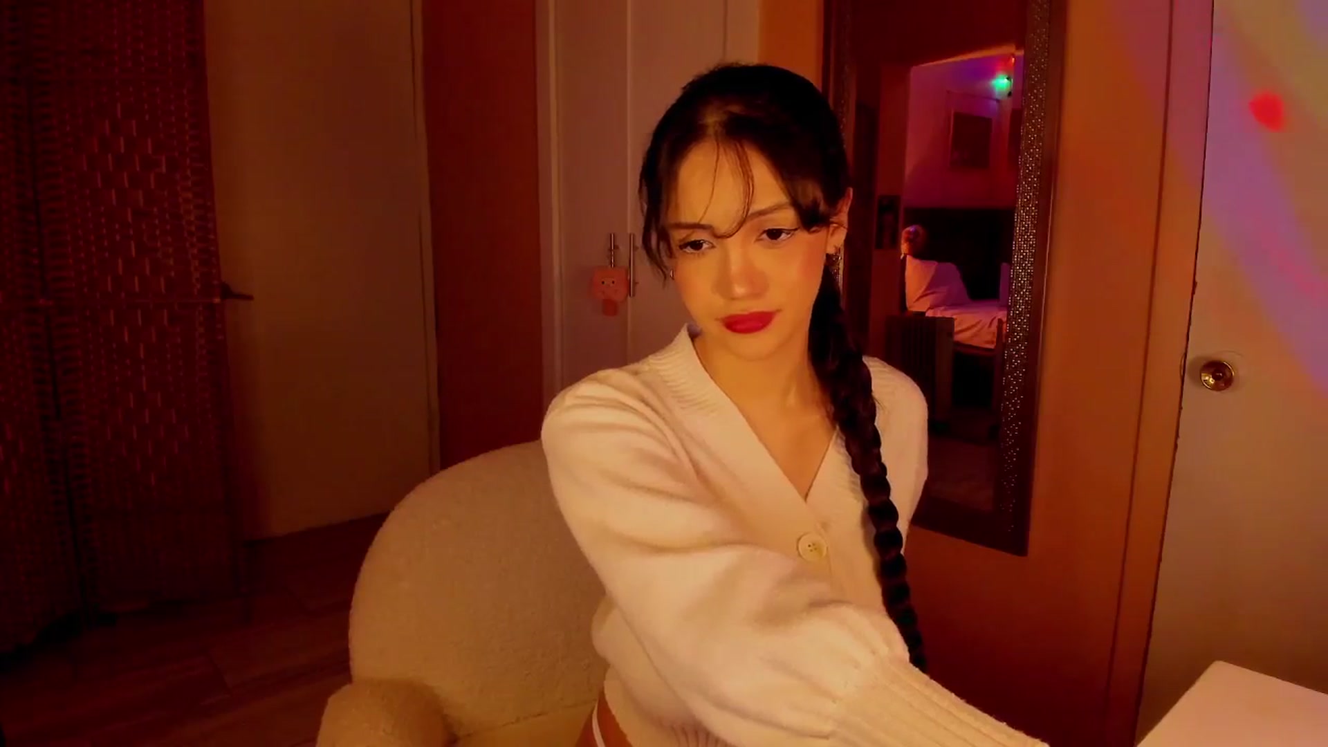 Gallery image thumbnail from Alicee199's myfreecams stream on, 01/23/2026, 10:50 image 14 of 20