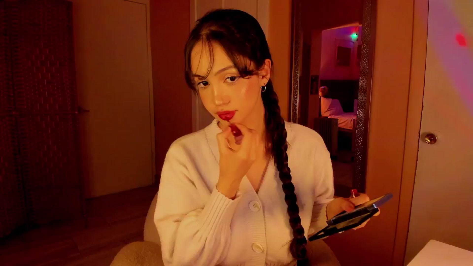Gallery image thumbnail from Alicee199's myfreecams stream on, 01/23/2026, 10:50 image 1 of 20