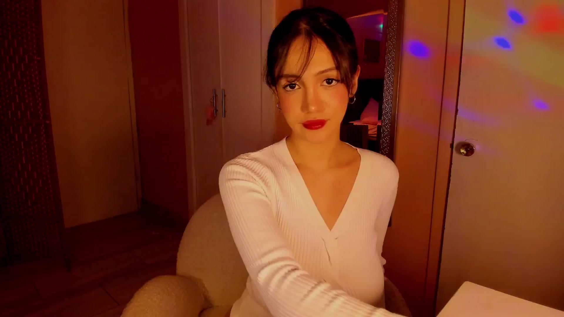 Gallery image thumbnail from Alicee199's myfreecams stream on, 01/25/2026, 09:58 image 14 of 20
