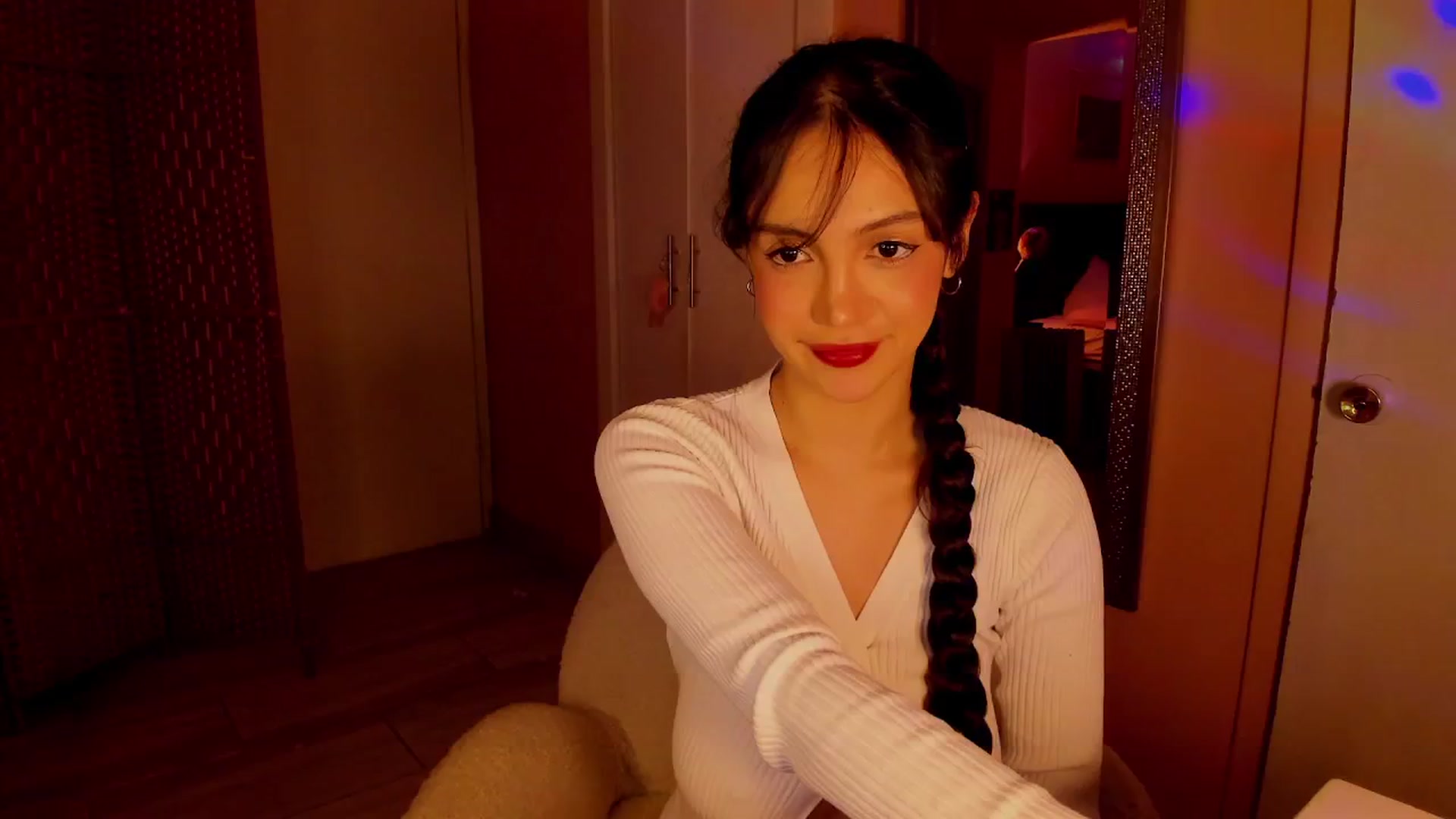 Gallery image thumbnail from Alicee199's myfreecams stream on, 01/25/2026, 09:58 image 15 of 20