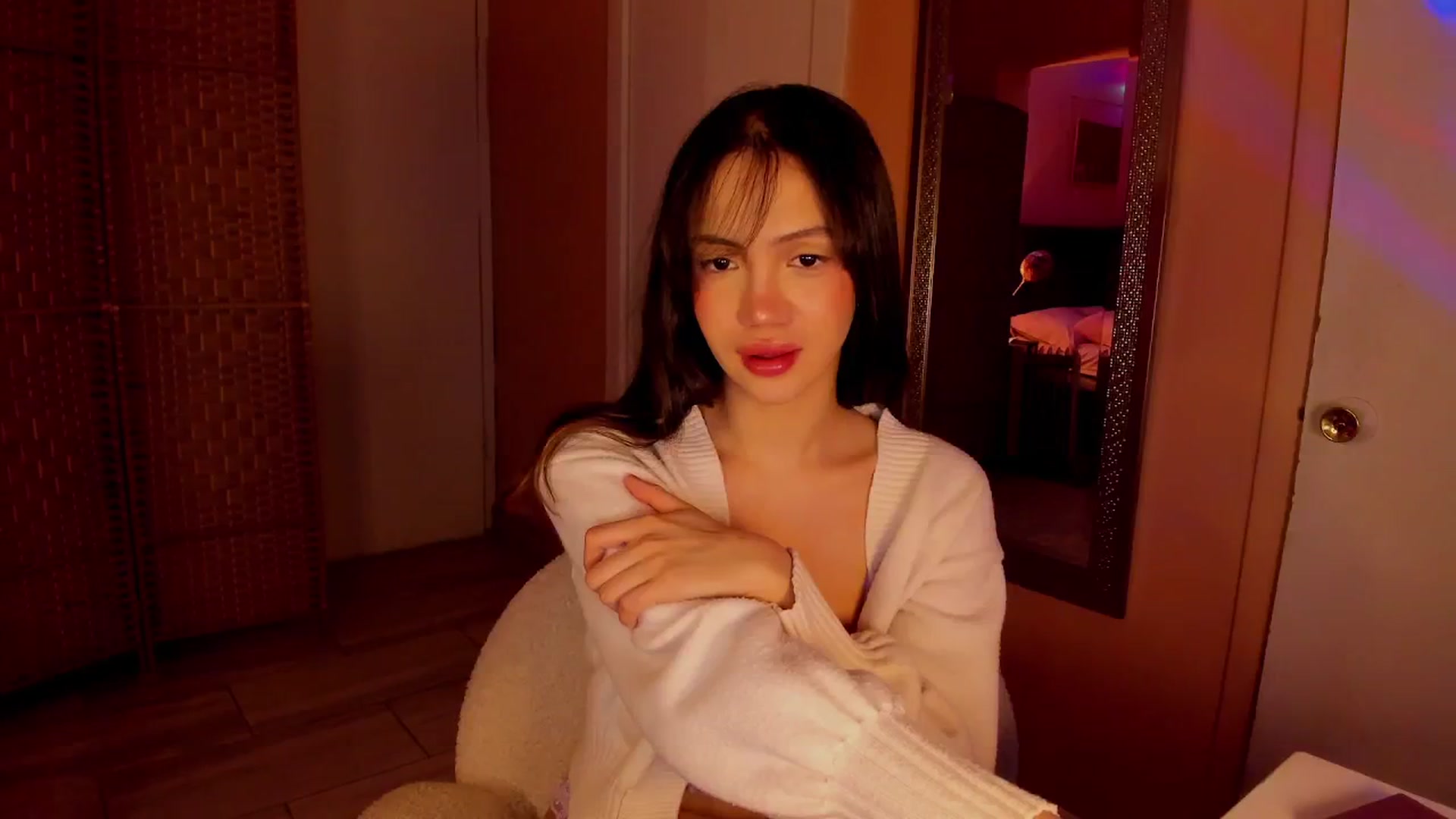 Gallery image thumbnail from Alicee199's myfreecams stream on, 01/27/2026, 09:56 image 13 of 20